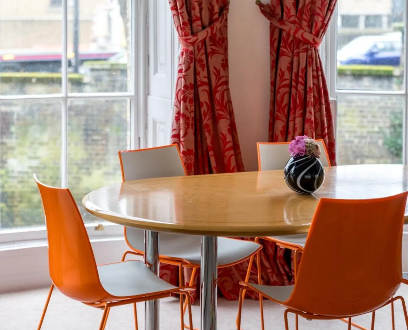Spacious London Canary Wharf Apartments Near London 02 Arena, Excel Exhibition Centre, With Free Parking & Wifi 0*,