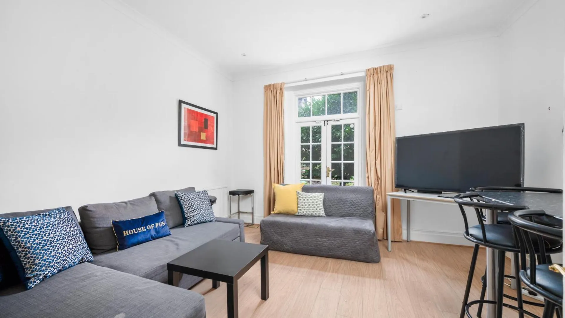 Spacious London Canary Wharf Apartments Near London 02 Arena, Excel Exhibition Centre, With Free Parking & Wifi 0*,  United Kingdom