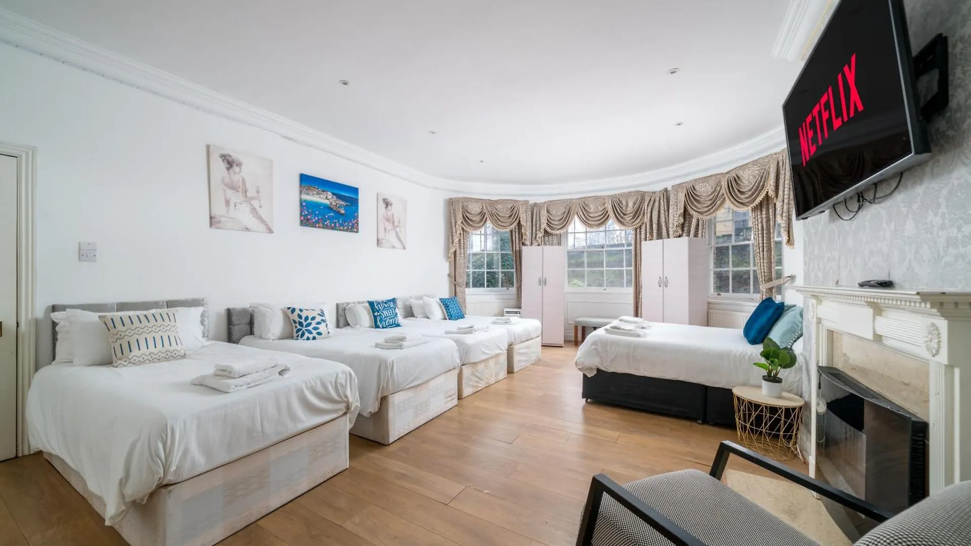 Spacious London Canary Wharf Apartments Near London 02 Arena, Excel Exhibition Centre, With Free Parking & Wifi