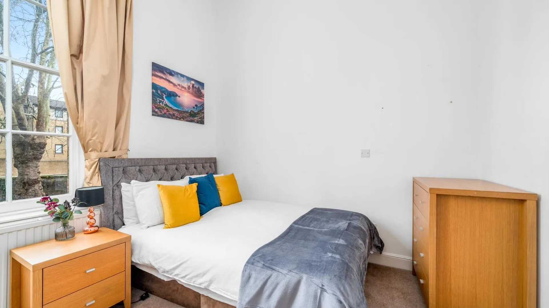 Spacious London Canary Wharf Apartments Near London 02 Arena, Excel Exhibition Centre, With Free Parking & Wifi Reino Unido